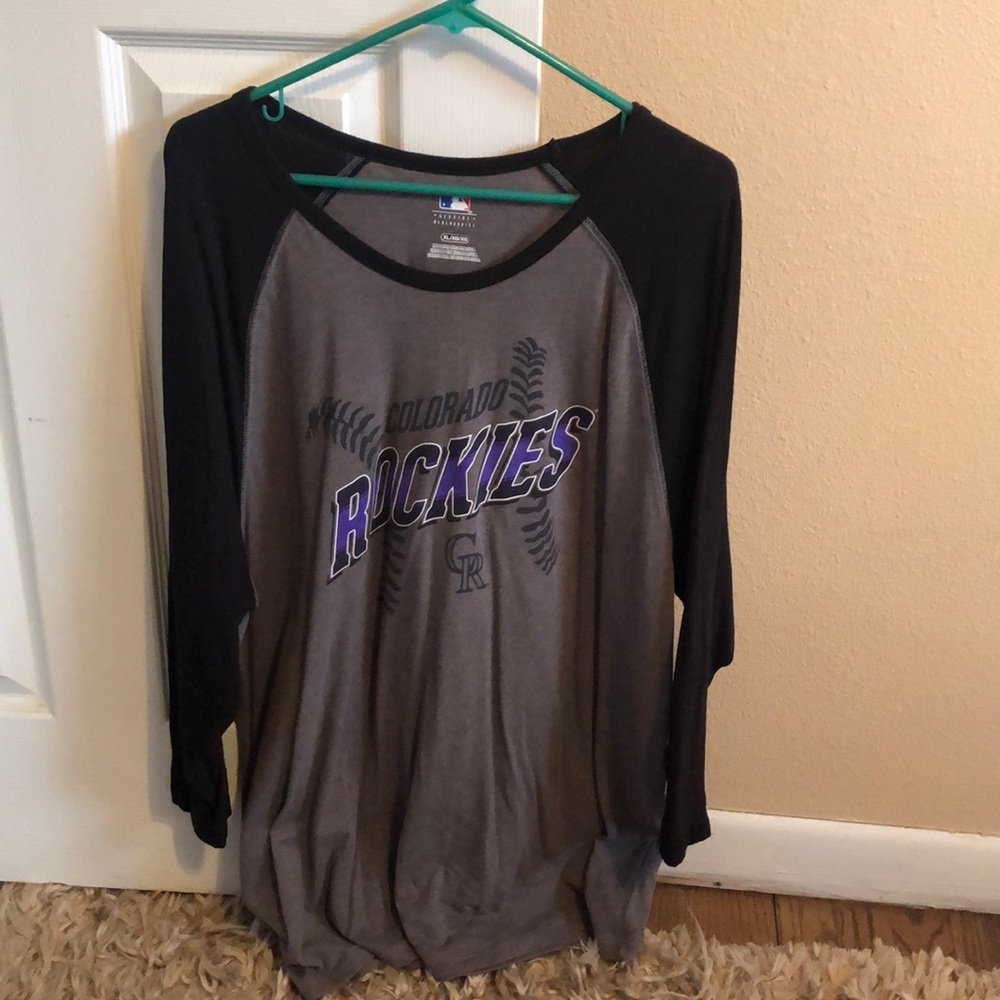 3/4 length sleeve Colorado Rockies T-shirt